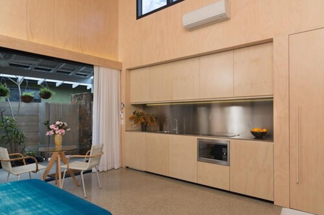 Buhwi Bira - Studio Apartment Byron Bay