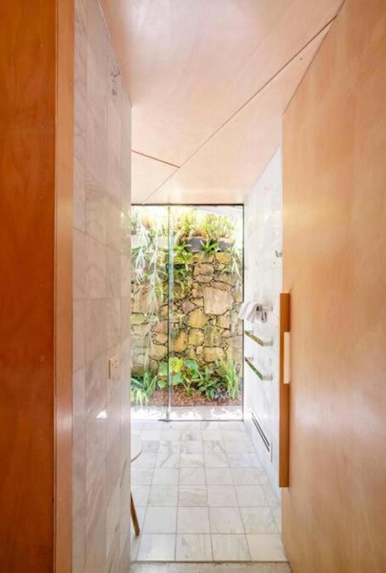 Buhwi Bira - Studio Apartment Byron Bay